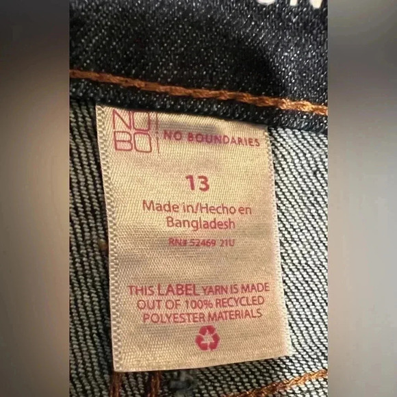 NOBO | juniors distressed bootleg jeans. Size: 13 - Picture 6 of 15